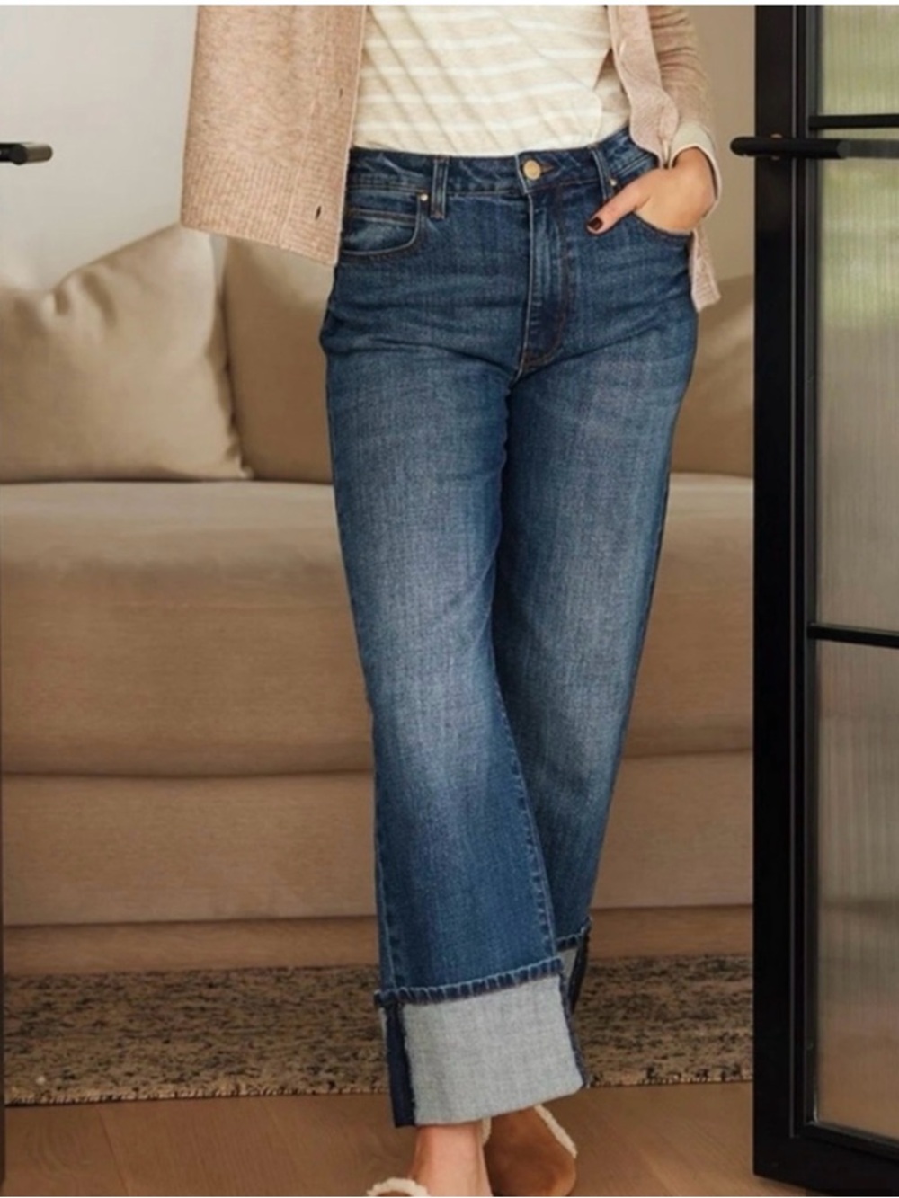 Kut from the Kloth Mid-Rise Cropped Wide Cuff Jeans in Dark Blue